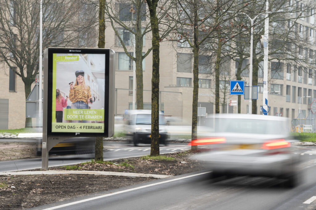 Foto op langs de kant van de weg
